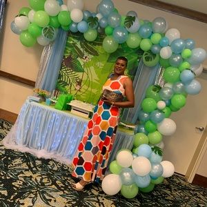 Meet your Posher, Iris